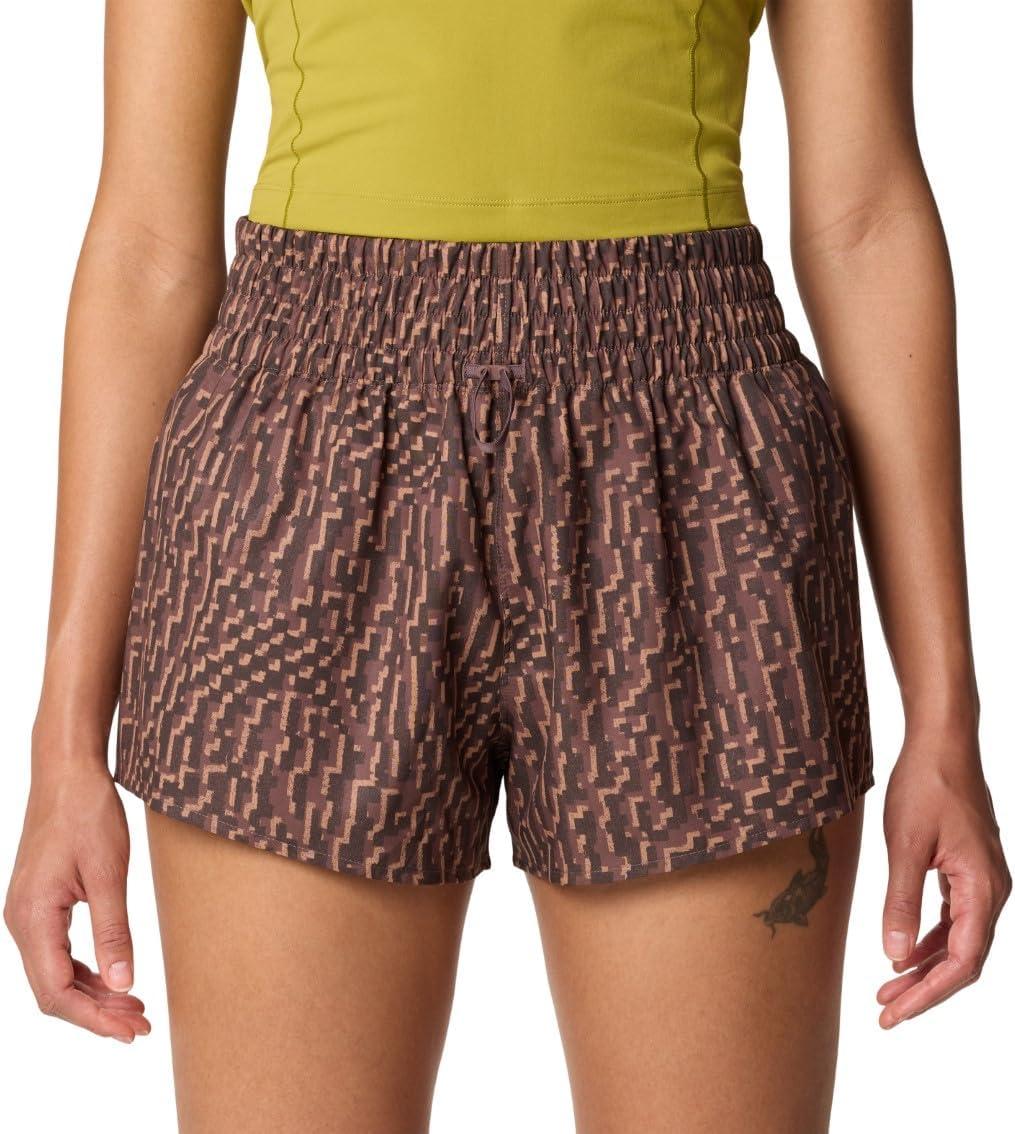 imageMountain Hardwear Womens Shade Lite ShortWarm Ash Digidaze Print